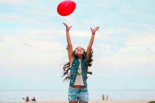 girl with balloon